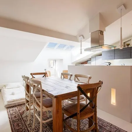 Stunning Huvilakatu Penthouse